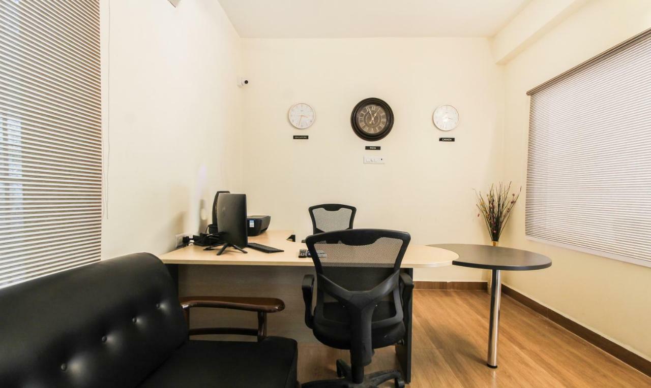 Itsy Hotels Riyas Grand Тирупати Екстериор снимка